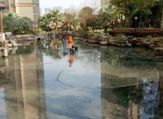 武清景观池淤泥清理