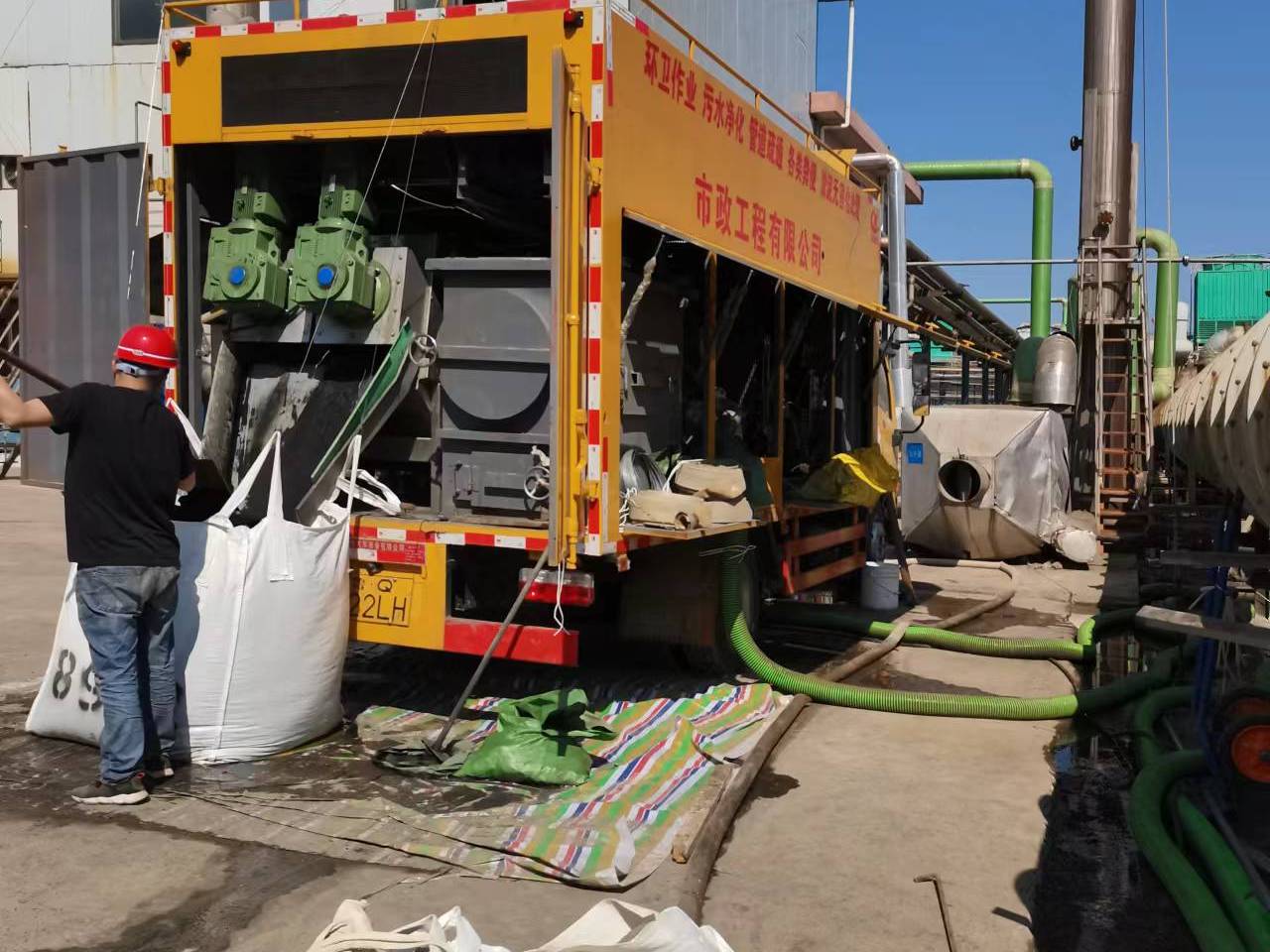 武清淤泥压干处理